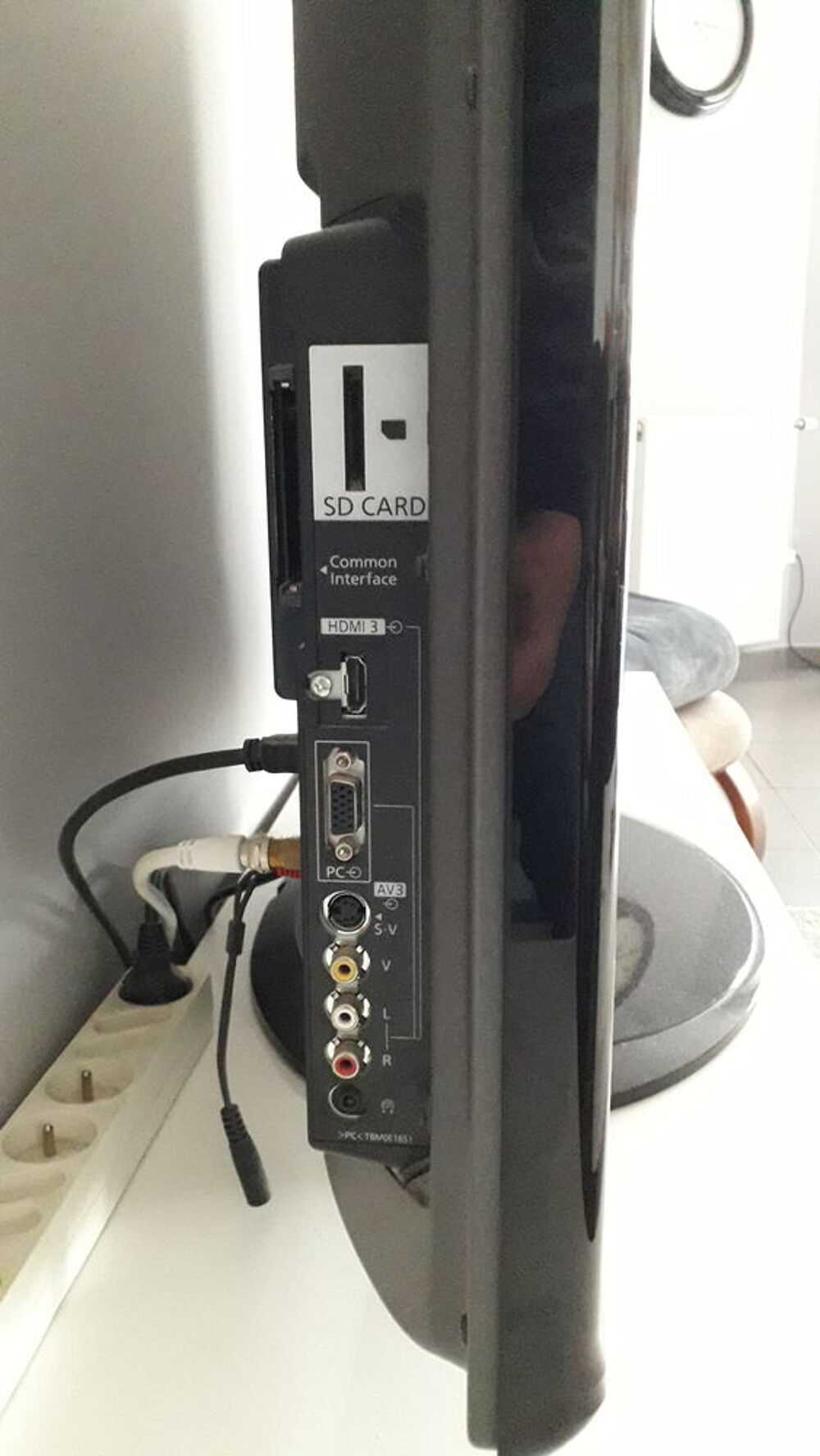 T&eacute;l&eacute;viseur Tr&eacute;s bon etat de marche Image et son
Photos/Video/TV