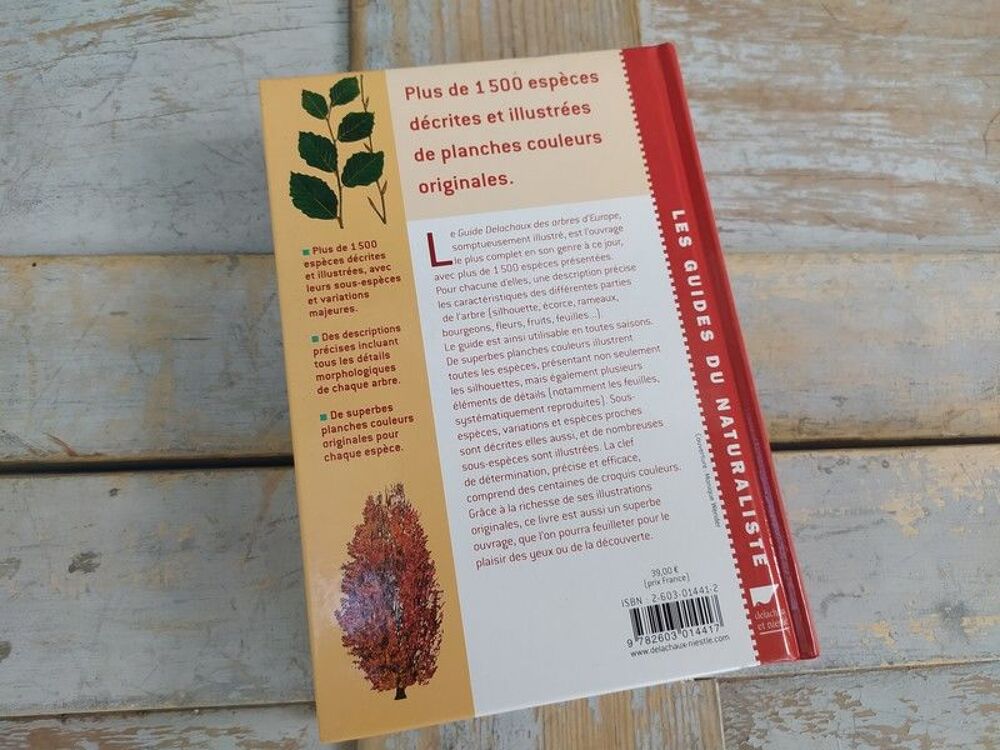 Livre Delachaux et Niestl&eacute; Guide des Arbres d'Europe Livres et BD