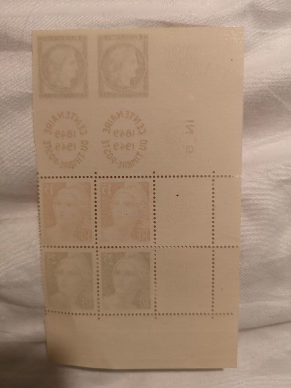 timbres yvert 830 &agrave; 833 double bande compl&egrave;te 