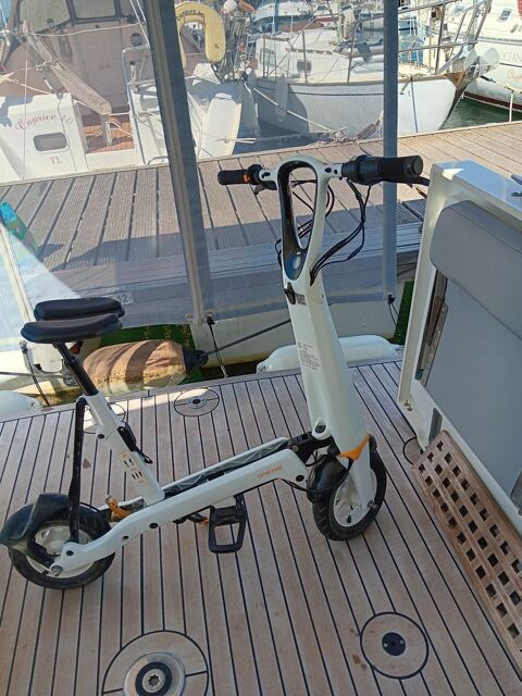 Scooter DIVERS 2022 occasion La Londe-les-Maures 83250