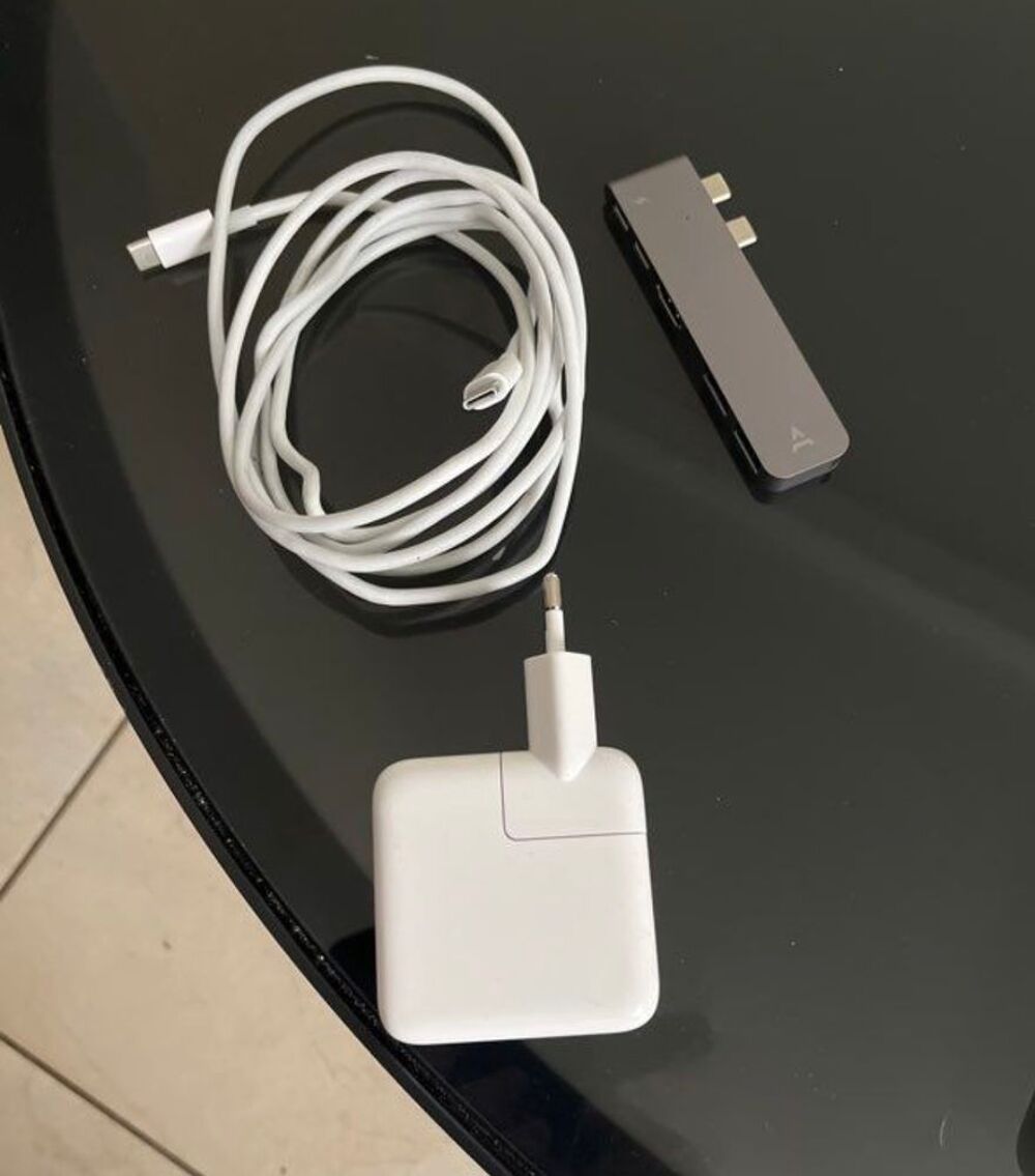 Apple MacBook Air M1 8 256 gris sideral Matériel informatique