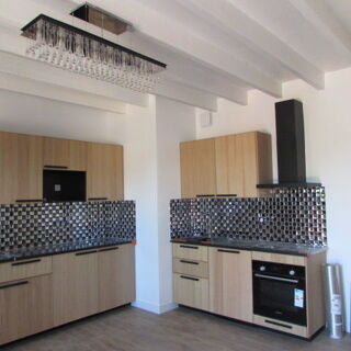  Maison  louer 7 pices 161 m