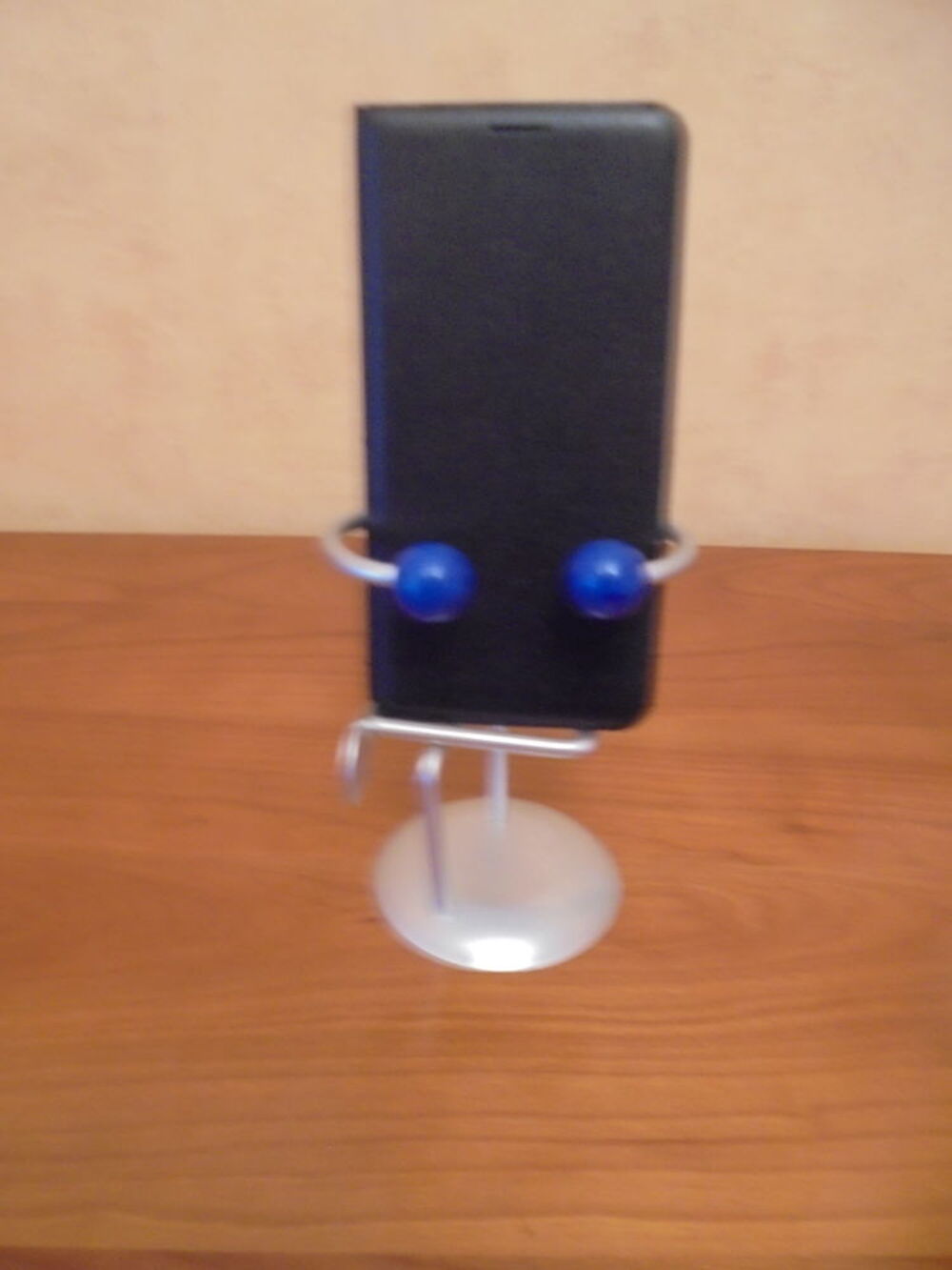 Bonhomme porte-t&eacute;l&eacute;phone (26) Téléphones et tablettes