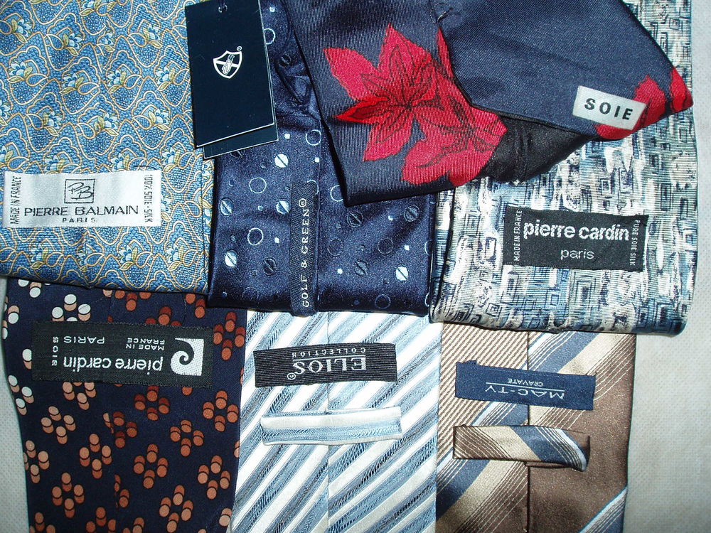CRAVATES DE MARQUE EN SOIE Vêtements