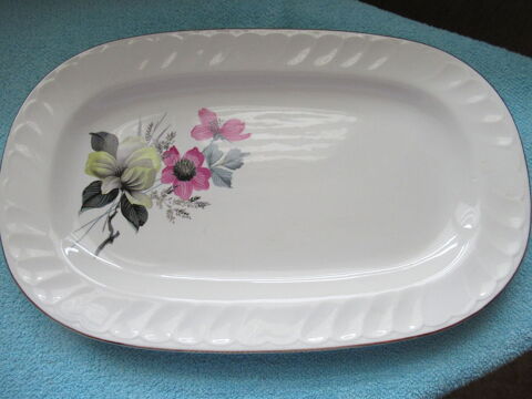 Plat ancien KG Lunéville Badonviller blanc à fleurs 4 Cernay (68)