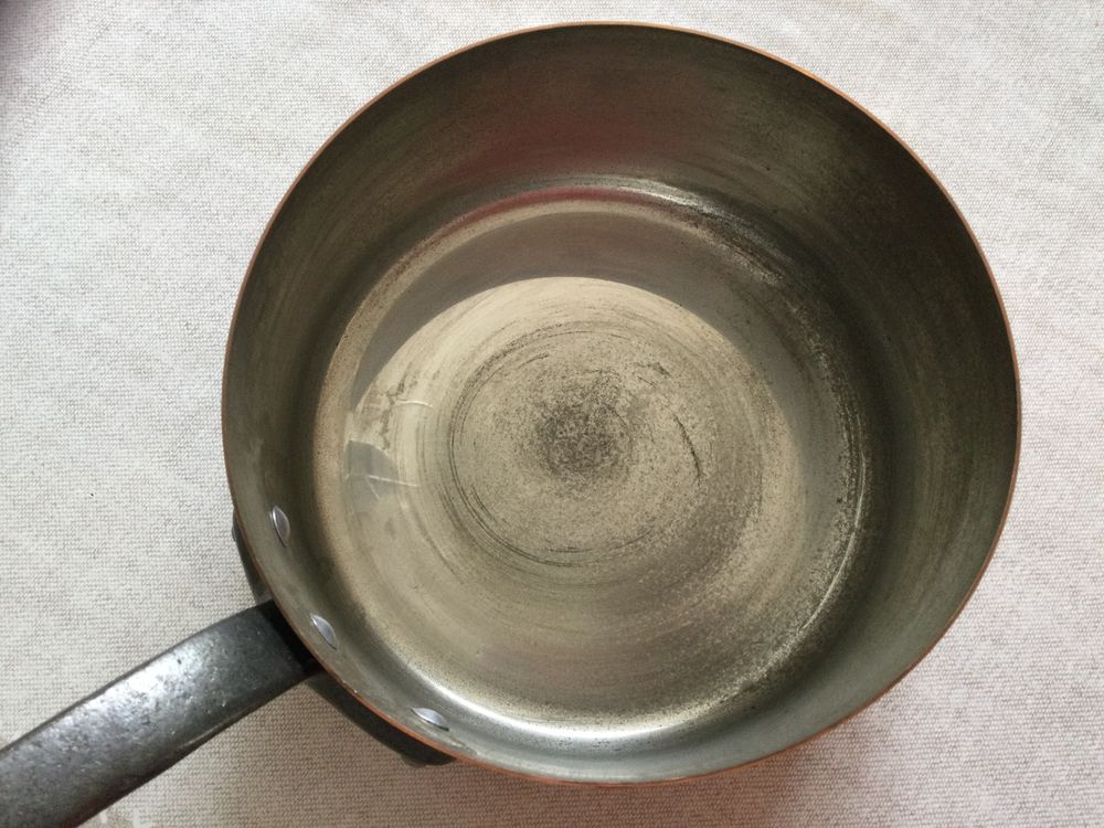 5 casseroles en cuivre Cuisine