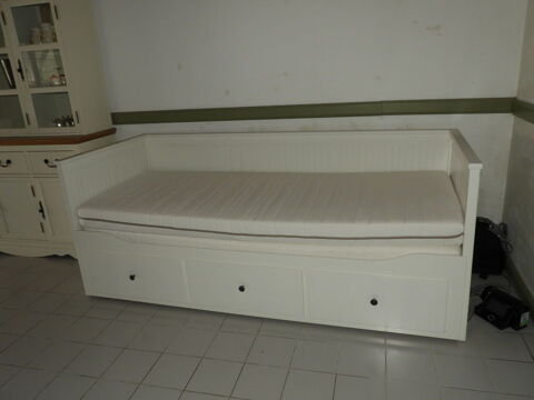 LIT BANQUETTE 250 Malves-en-Minervois (11)