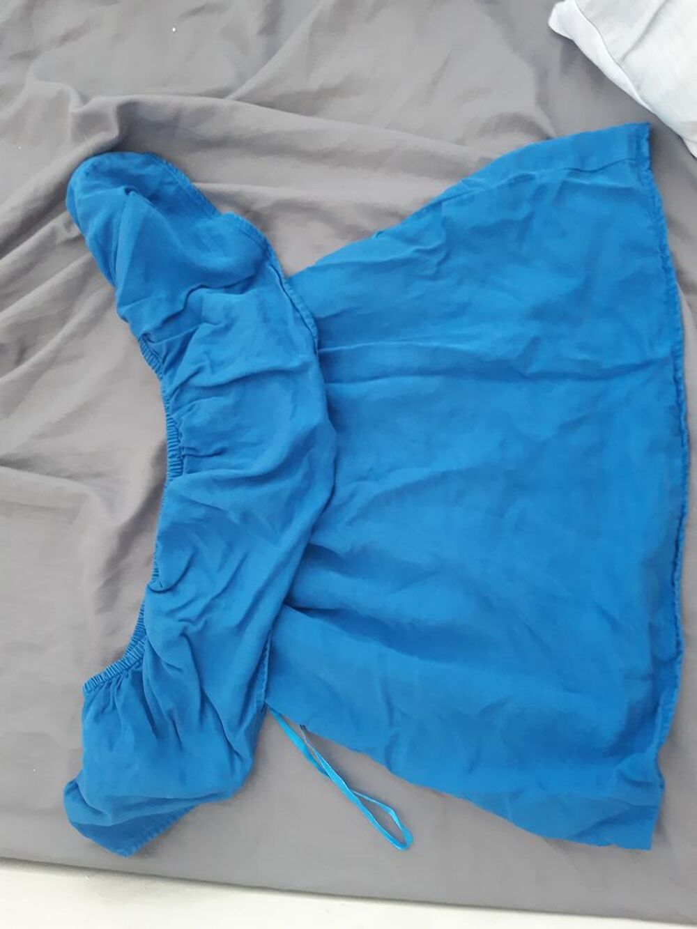 Top bleu Vêtements