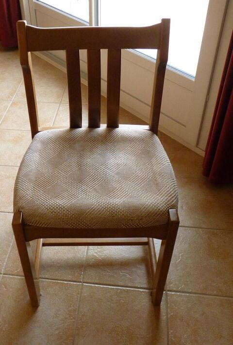 CHAISES 85 Marcoussis (91)