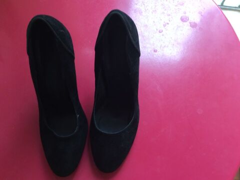 ESCARPINS FEMME 20 Avignon (84)