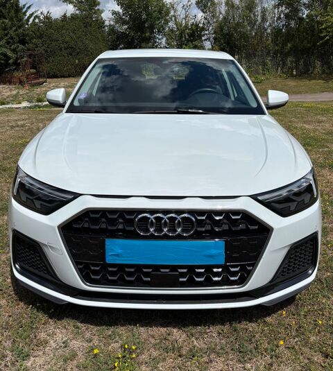 Audi A1 Sportback 30 TFSI 110 ch S tronic 7 Design Luxe 2023 occasion Oullins 69600