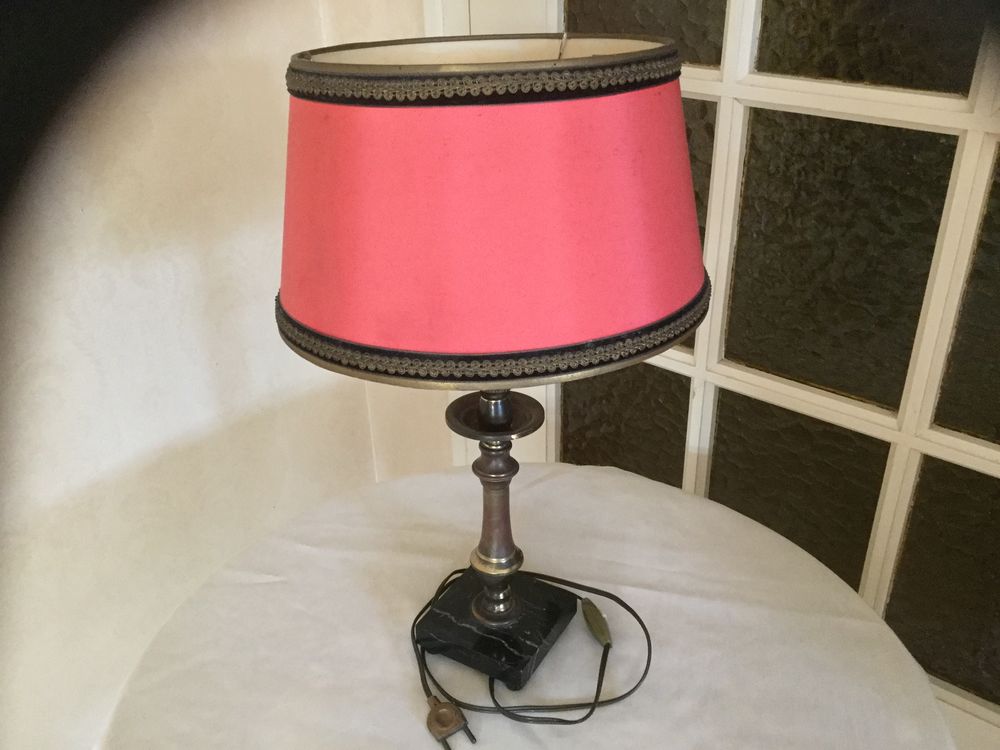 lampe d'epoque Décoration