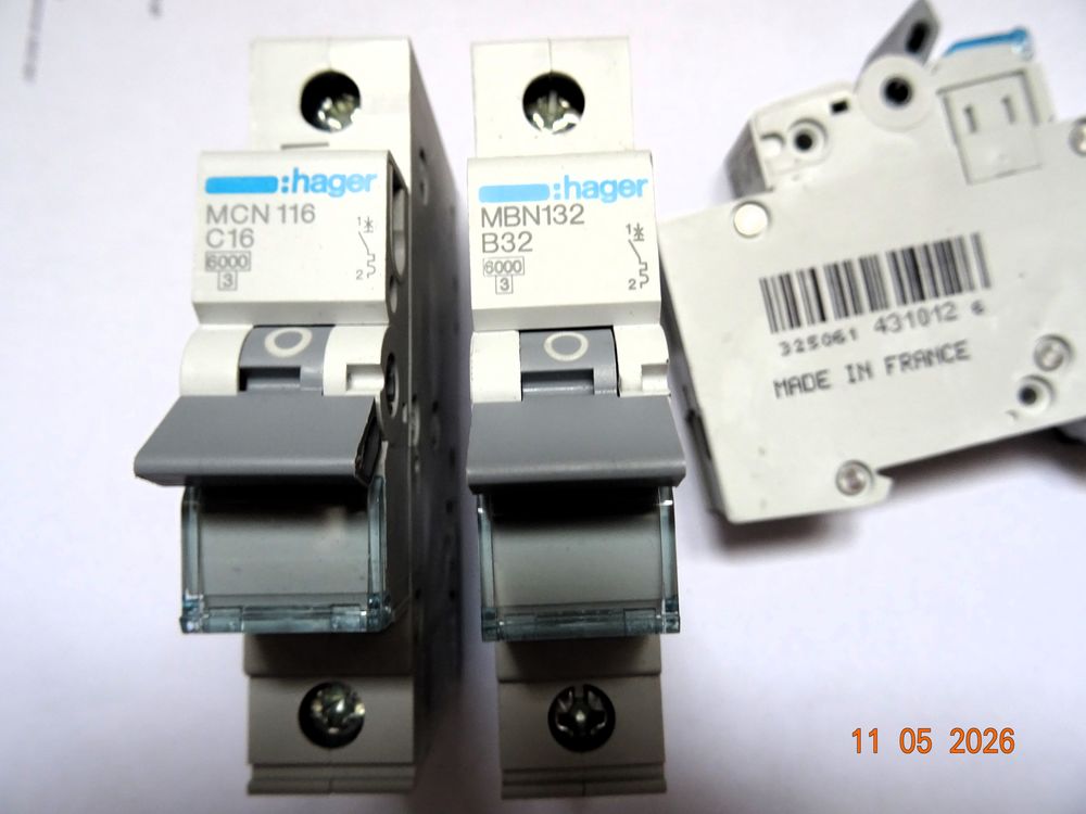 lot 3 disjoncteur Hager 32a et 16a unipolaire neuf Bricolage