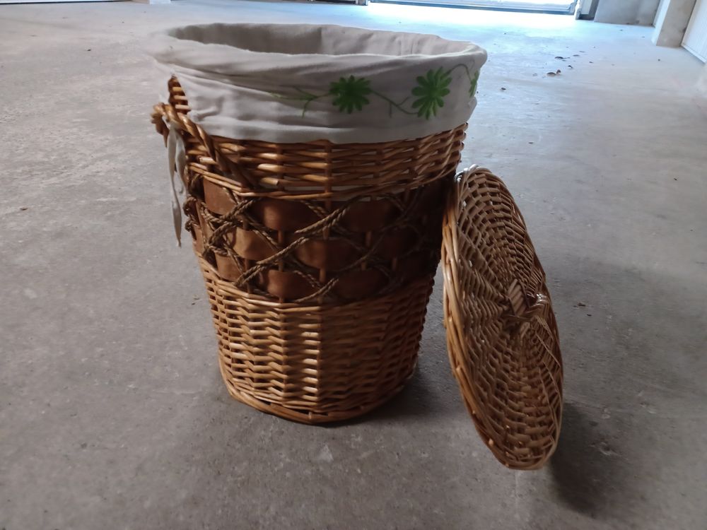 Panier &agrave; linge Meubles