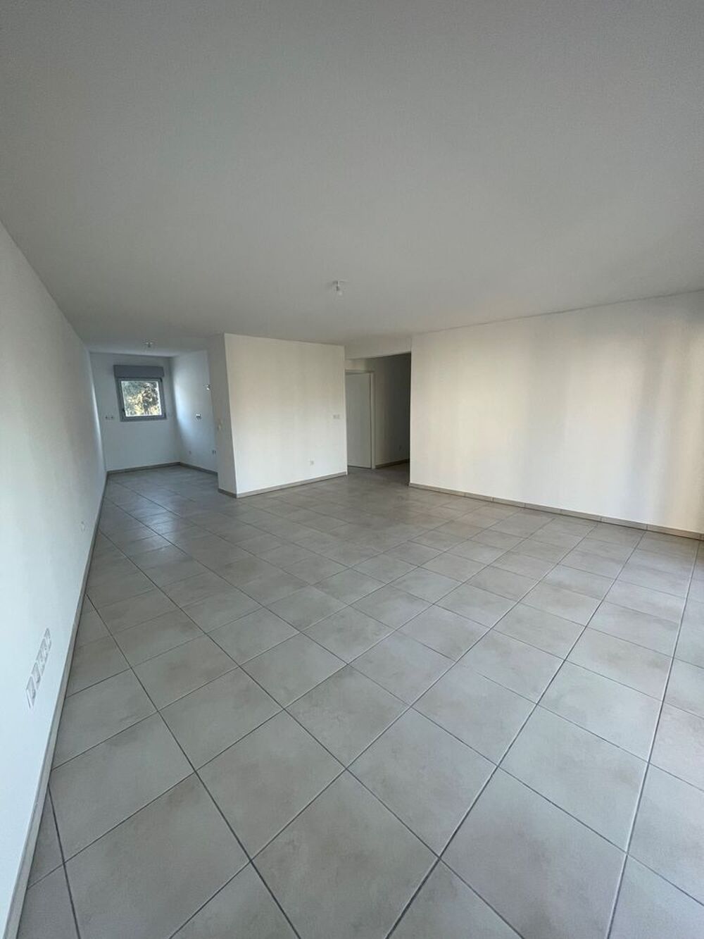 Vente Appartement APPARTEMENT CENTRE DU VILLAGE TYPE T4 Marsillargues