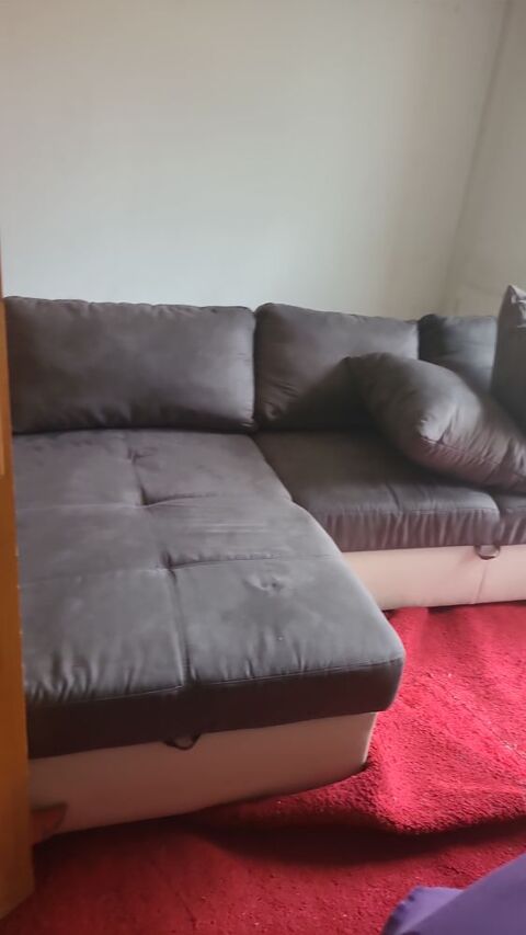 canap d angle.et 1 bibliotheque 500 Saint-Ouen (93)