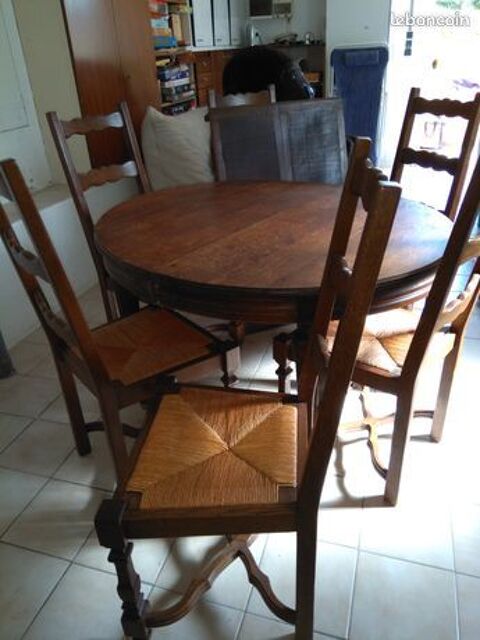 Table chne avec rallonge et 6 chaises  0 Roquebrune-sur-Argens (83)