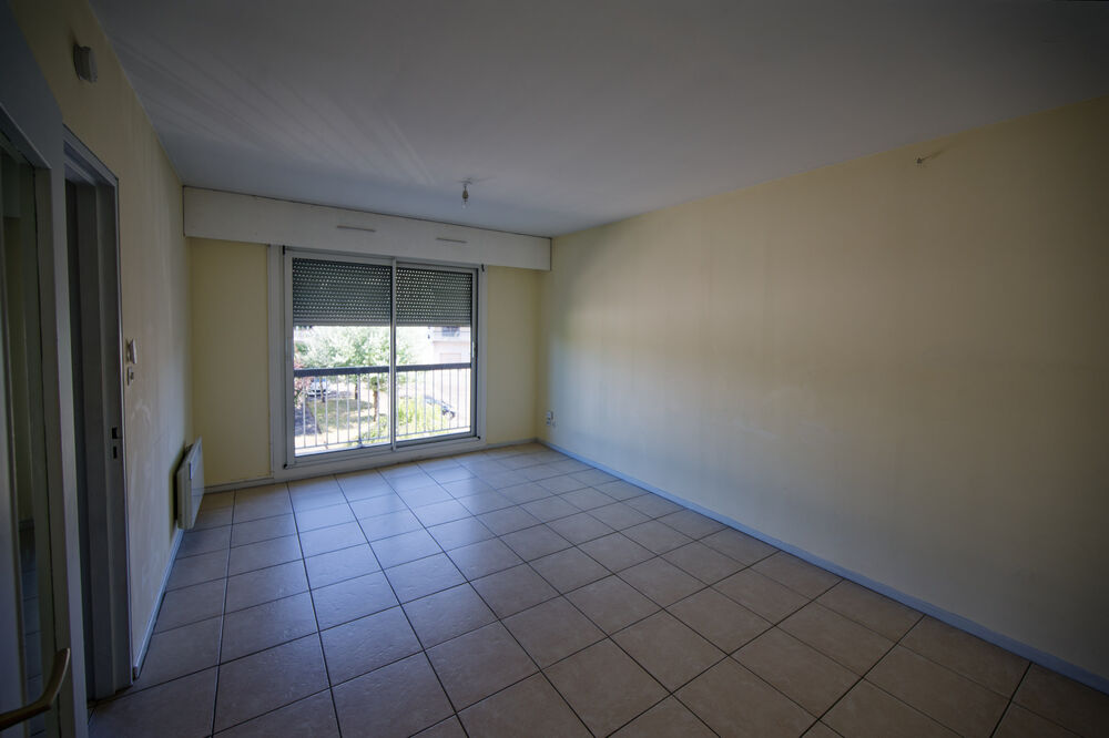 Location Appartement T 1 Bis lumineux  dans petite résidence calme et  sécurisée Limoges