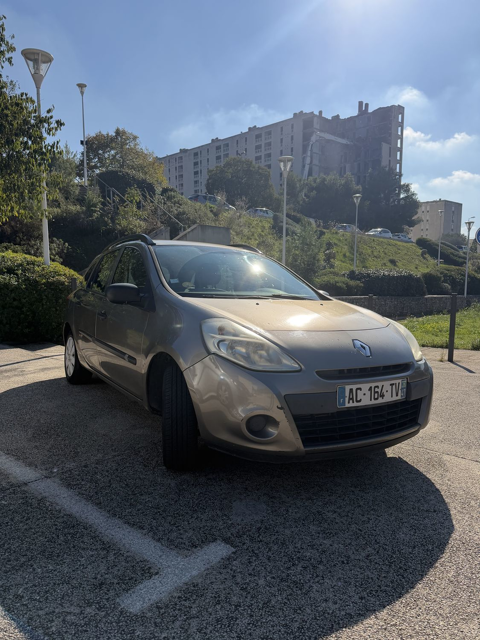Renault clio iii estate Clio Estate III dCi 70 eco2 Authentique