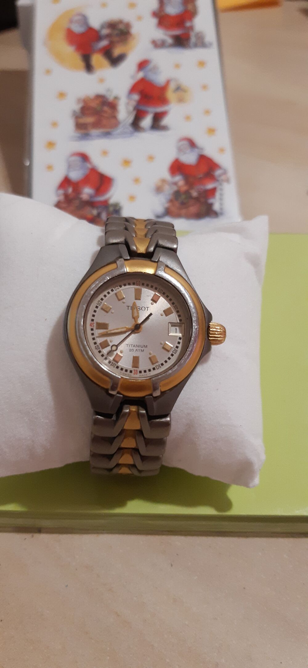 Montres Tissot et Longines femmes
Bijoux et montres