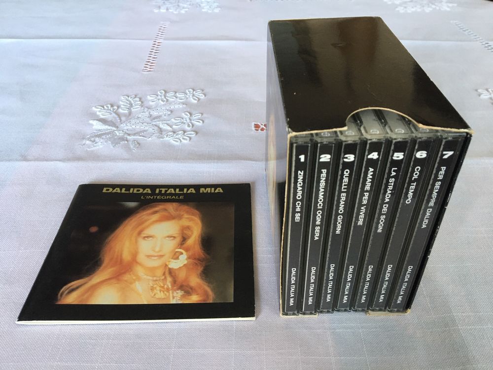 COFFRET 7 CD et LIVRET DALIDA ITALIA MIA 1&egrave;re Edition 1991 CD et vinyles