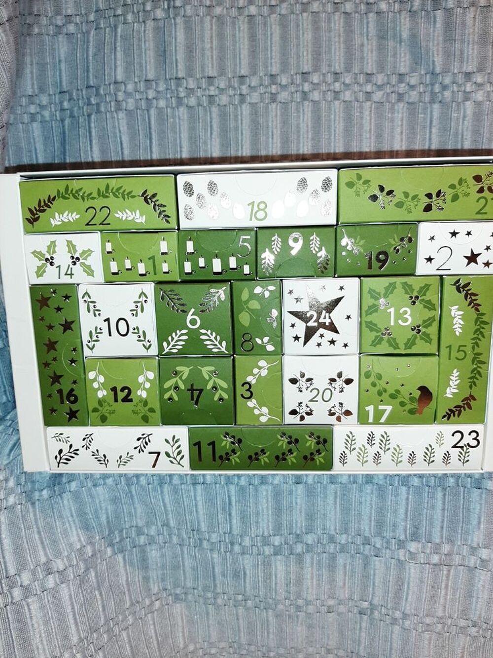 Calendrier de l'avent vide Yves Rocher Jeux / jouets