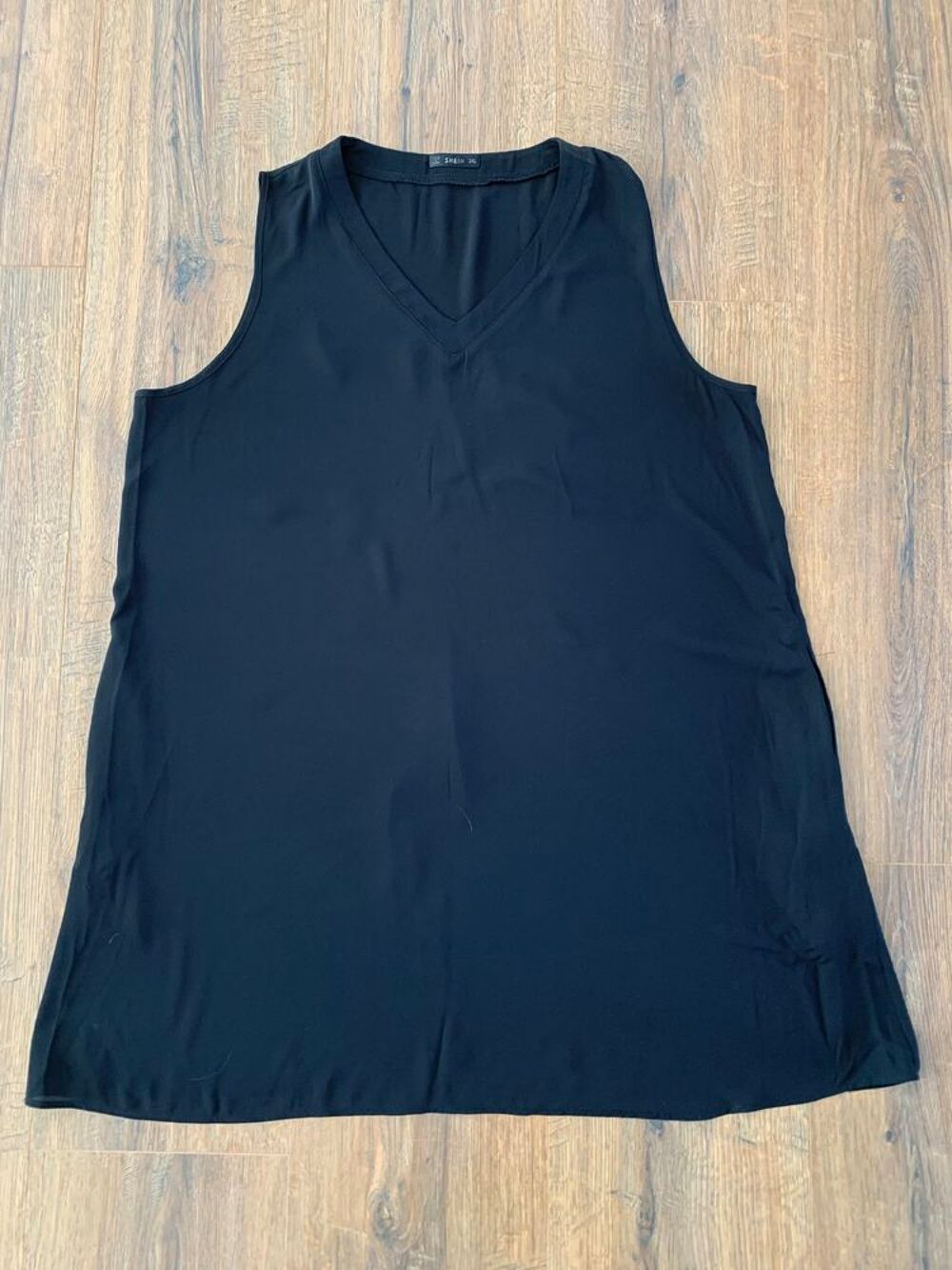 Robe d' &eacute;t&eacute; sans manches &quot; Shein &quot; Vtements