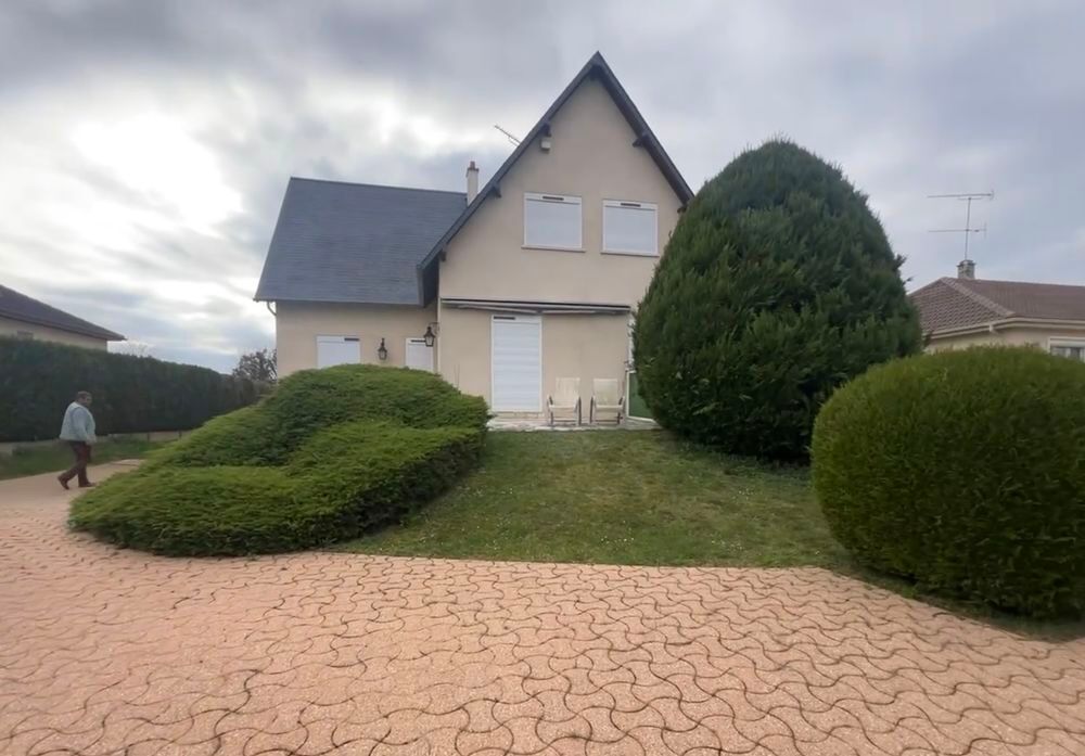 Maison 6 pièces 123 m² · à Châtillon-Coligny · 123 m² · 169 000 €