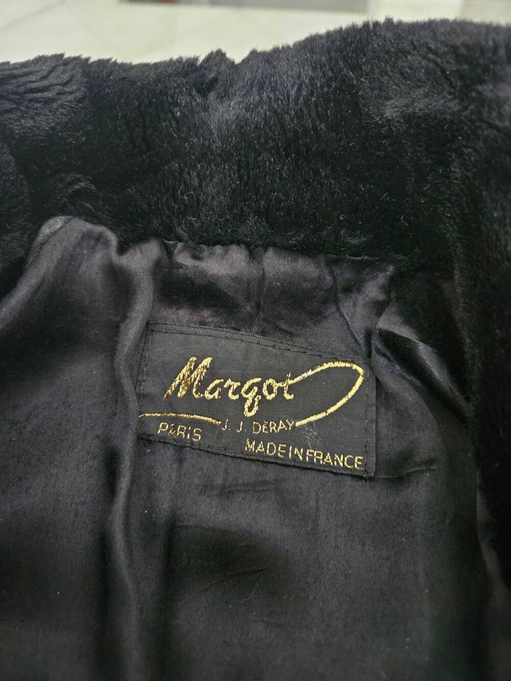 Manteau en Fausse Fourrure Margot JJ Deray Paris Vêtements