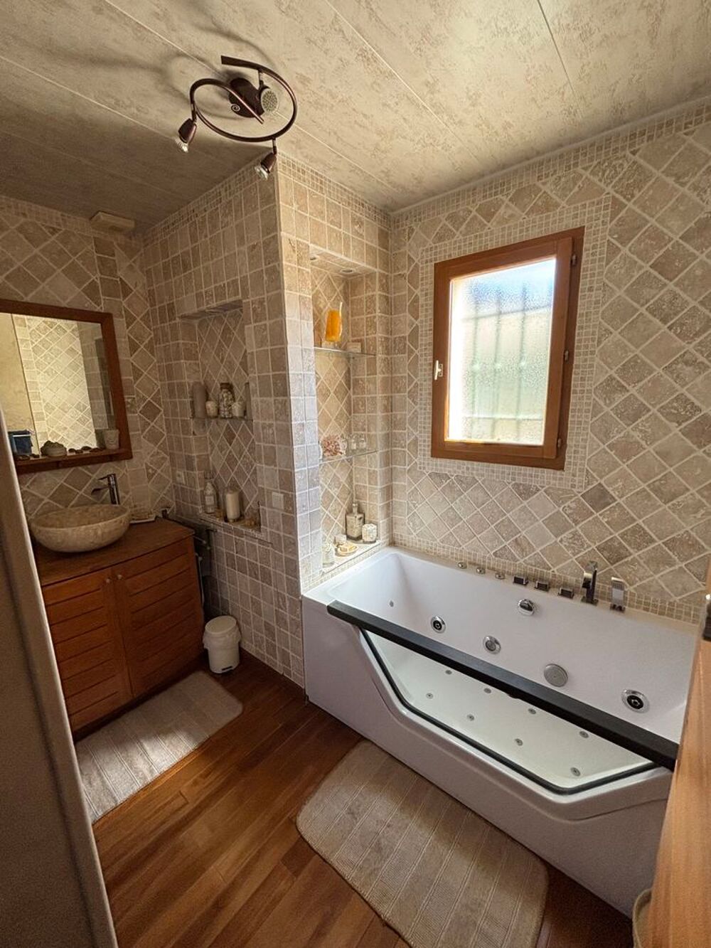   saisonnière 
Belle maison au calme avec piscine Provence-Alpes-Côte d'Azur, Le Thoronet (83340)