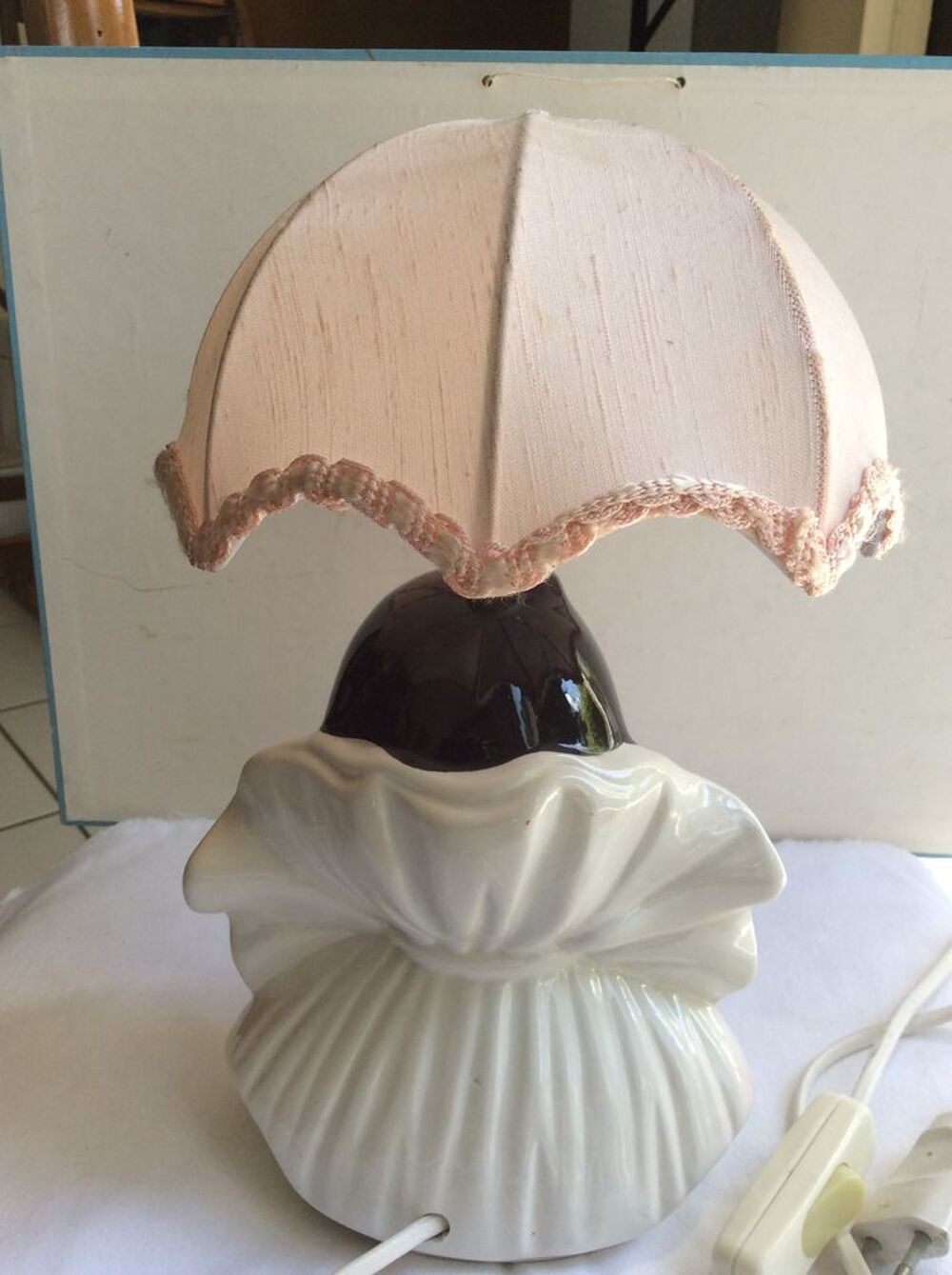 Veilleuse chambre enfant c&eacute;ramique Pierrot &agrave; la rose Décoration