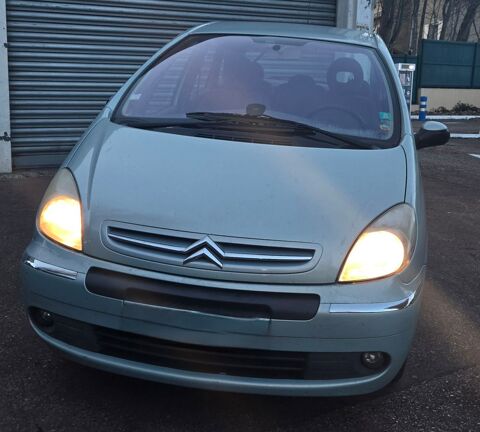 Citroen picasso XSARA  1.6 HDI 110 pour marchand ou pi&e