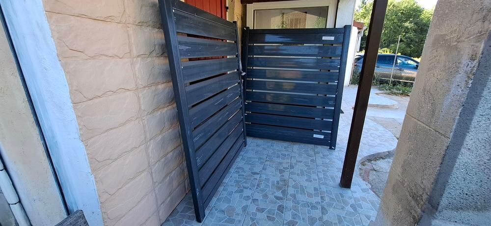 Portail aluminium 3 m x 1,76 m - Neuf, jamais servi 450 € Bricolage