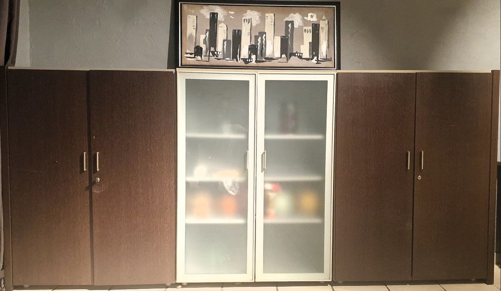 Armoires de rangement merisier bureau ou salon Meubles