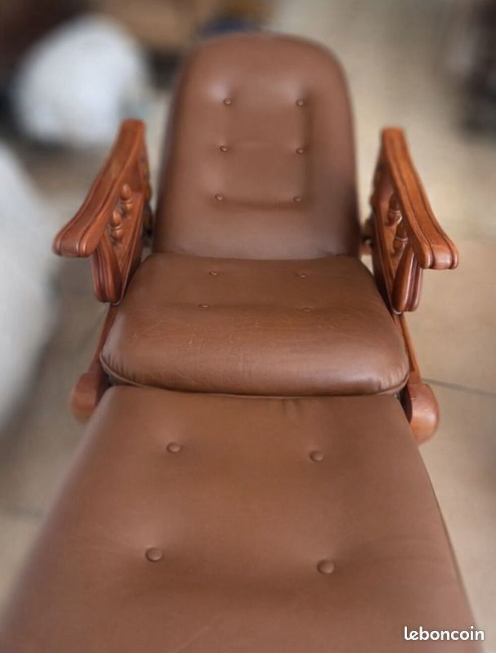 Fauteuil &agrave; bascule en cuir ? Vintage Meubles