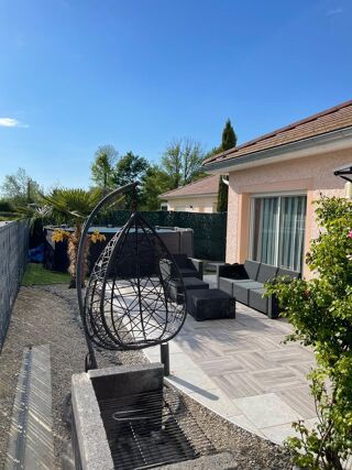  Villa  vendre 4 pices 109 m
