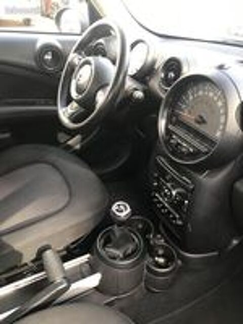 Countryman D 90 ch One (5 CV) 2015 occasion 13400 Aubagne
