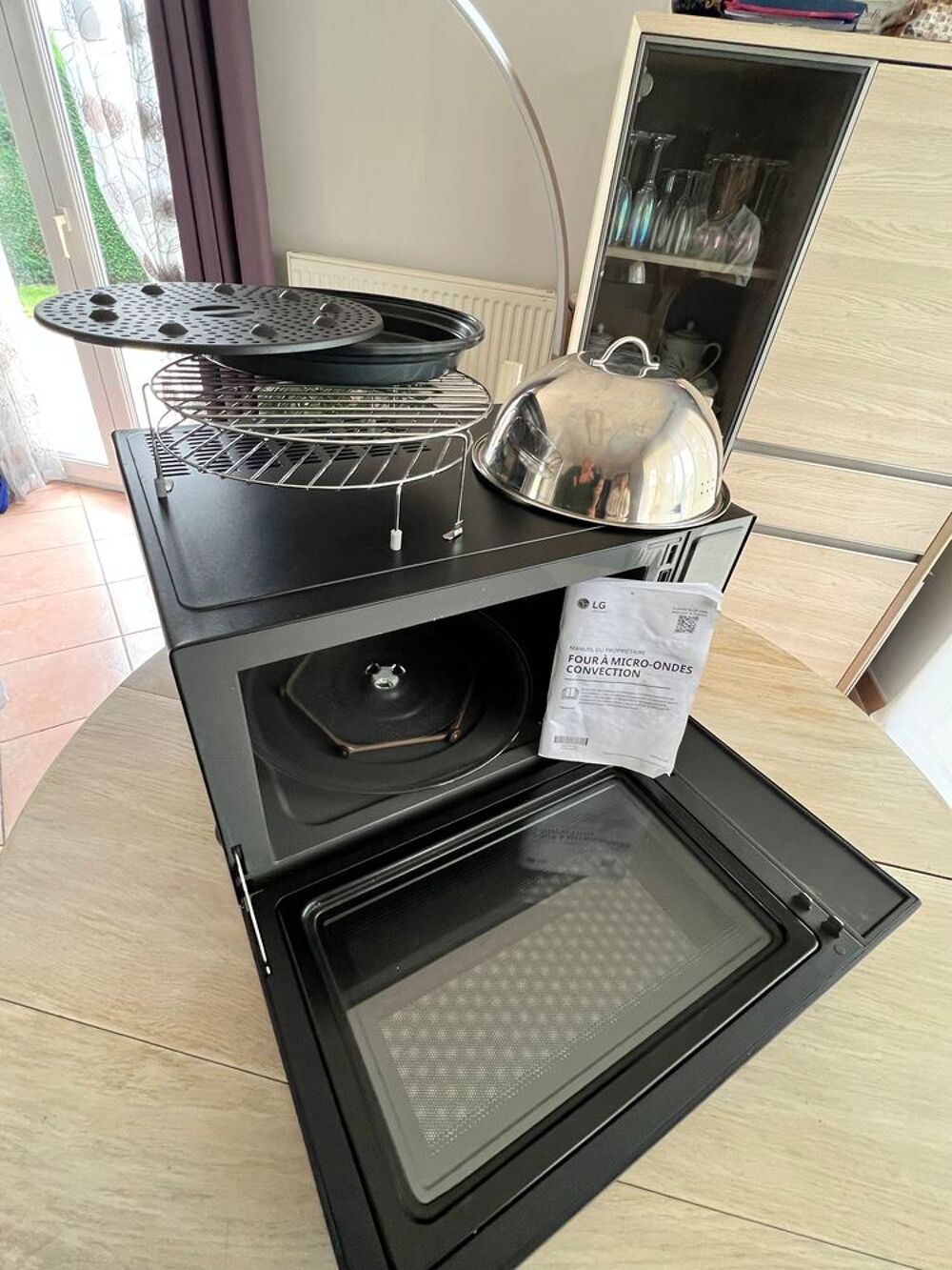 Four multi fonction + Micro onde LG Cuisine