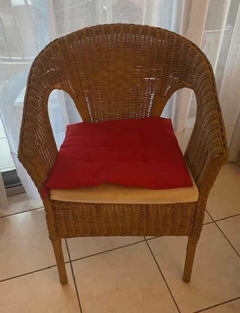 DEUX FAUTEUILS EN ROTIN La Grande-Motte (34)