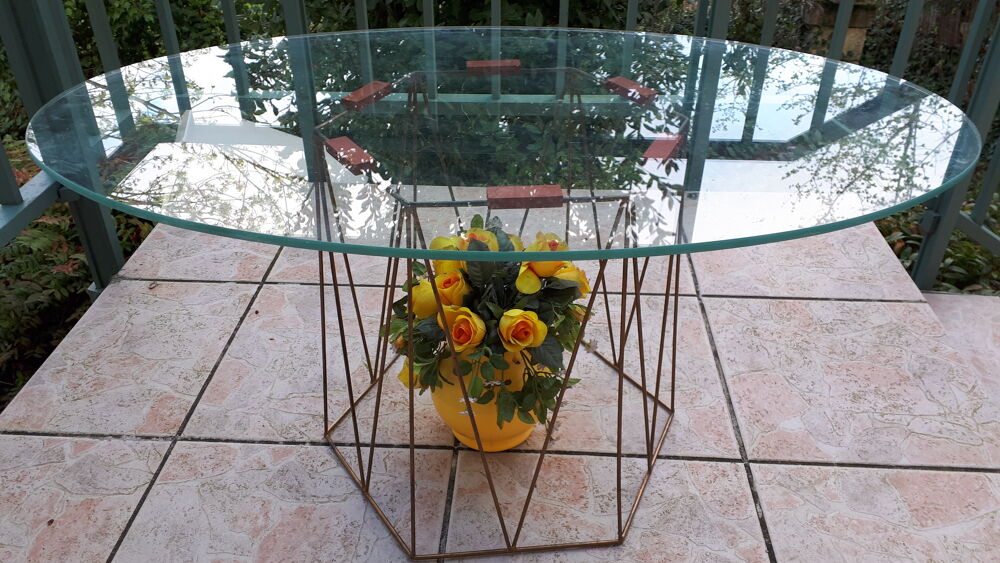 Table ovale en verre Meubles