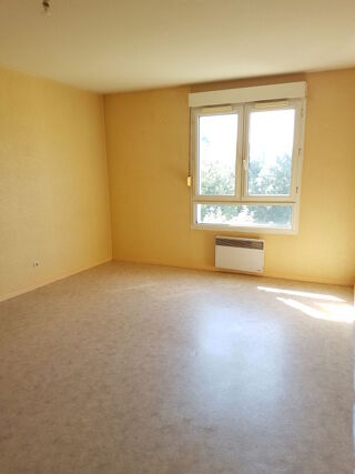  Appartement à louer 2 pièces 50 m² Laxou