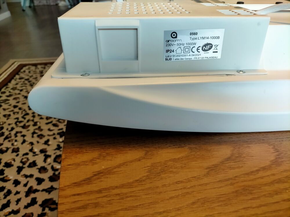 RADIATEUR AIRSTORM LYM14-1000B Electroménager
