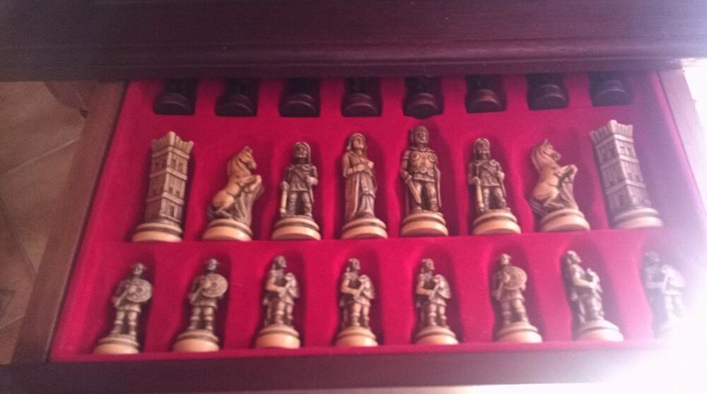 Table d'&eacute;checs Meubles