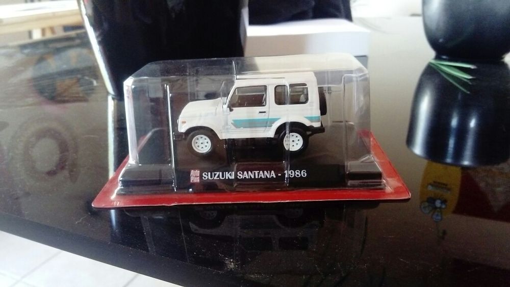 Voiture miniature 