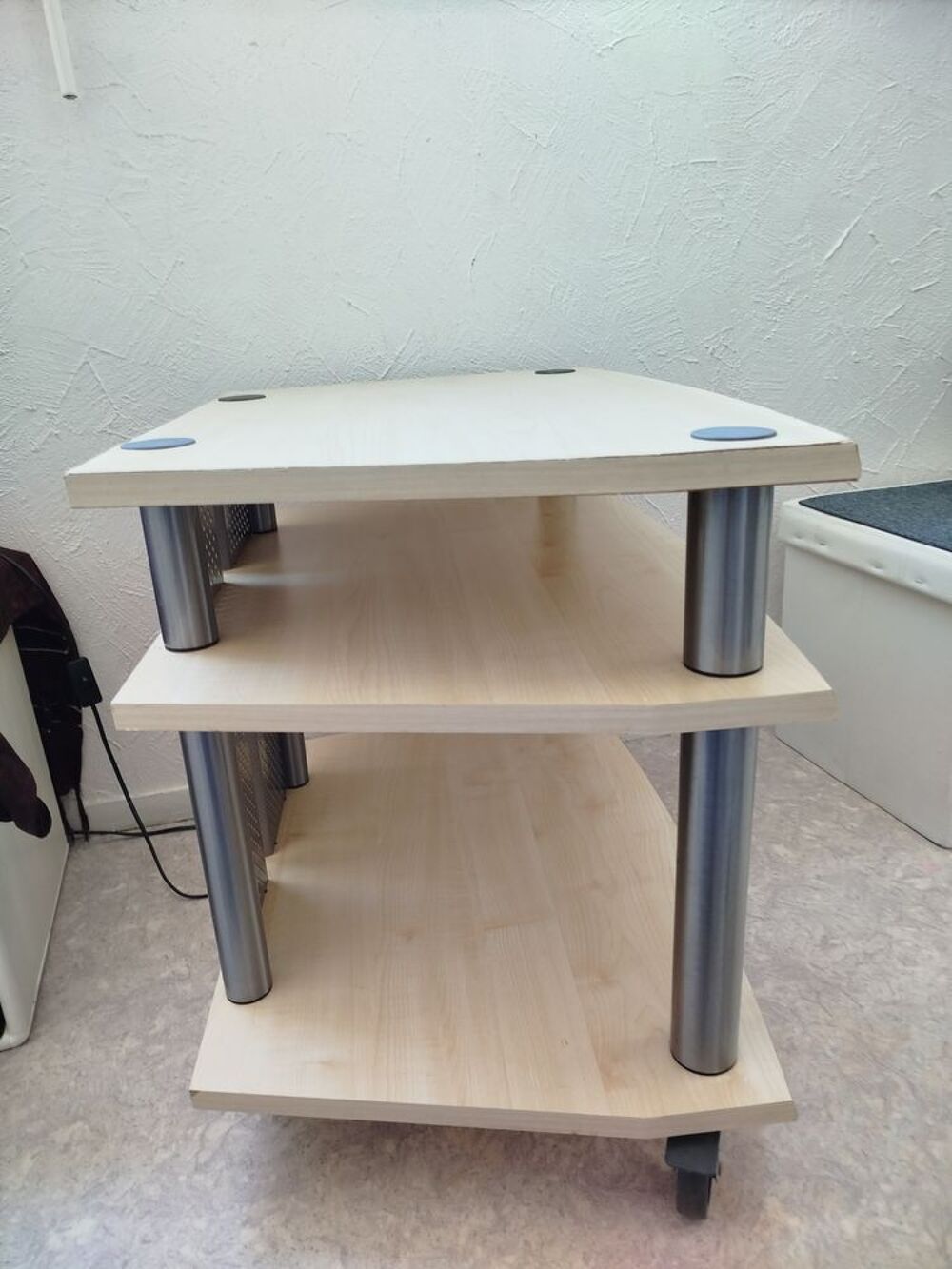 meuble multifonction en tr&egrave;s bon &eacute;tat Meubles