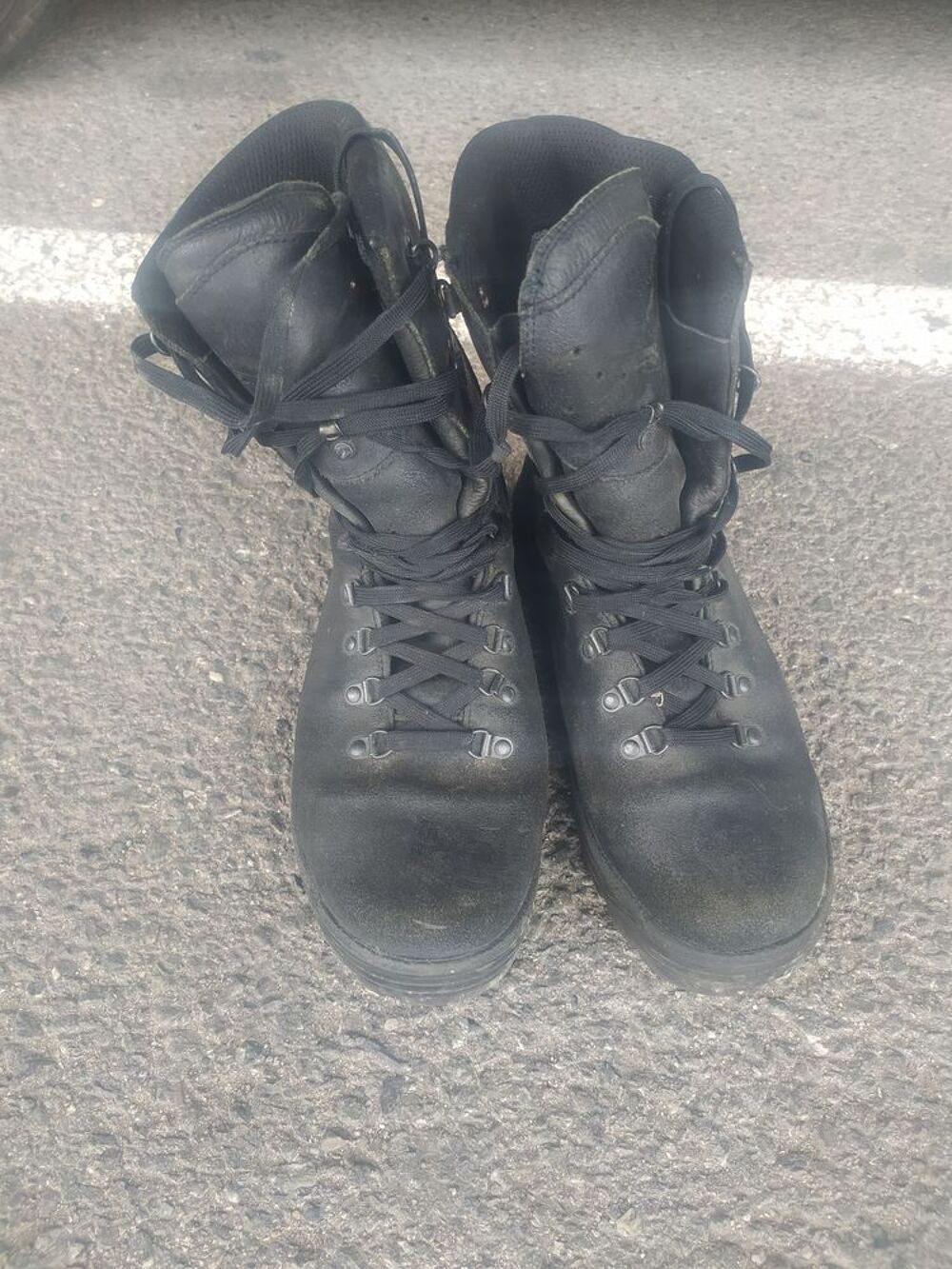 Bote cuir T45 origine arm&eacute; fran&ccedil;aise Chaussures