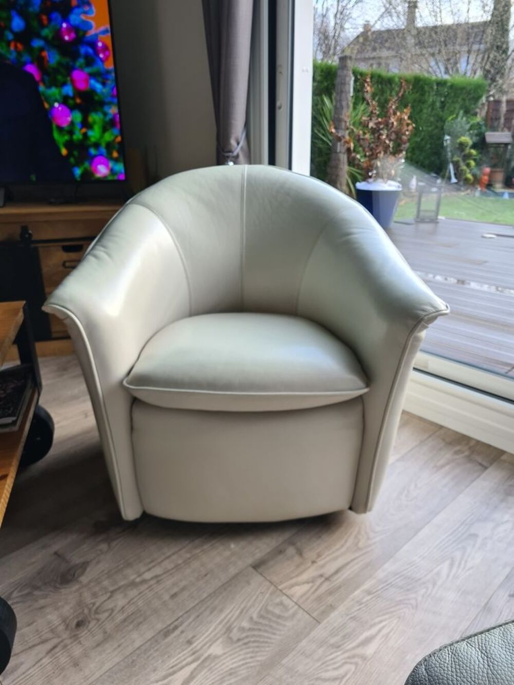 FAUTEUIL CUIR Meubles