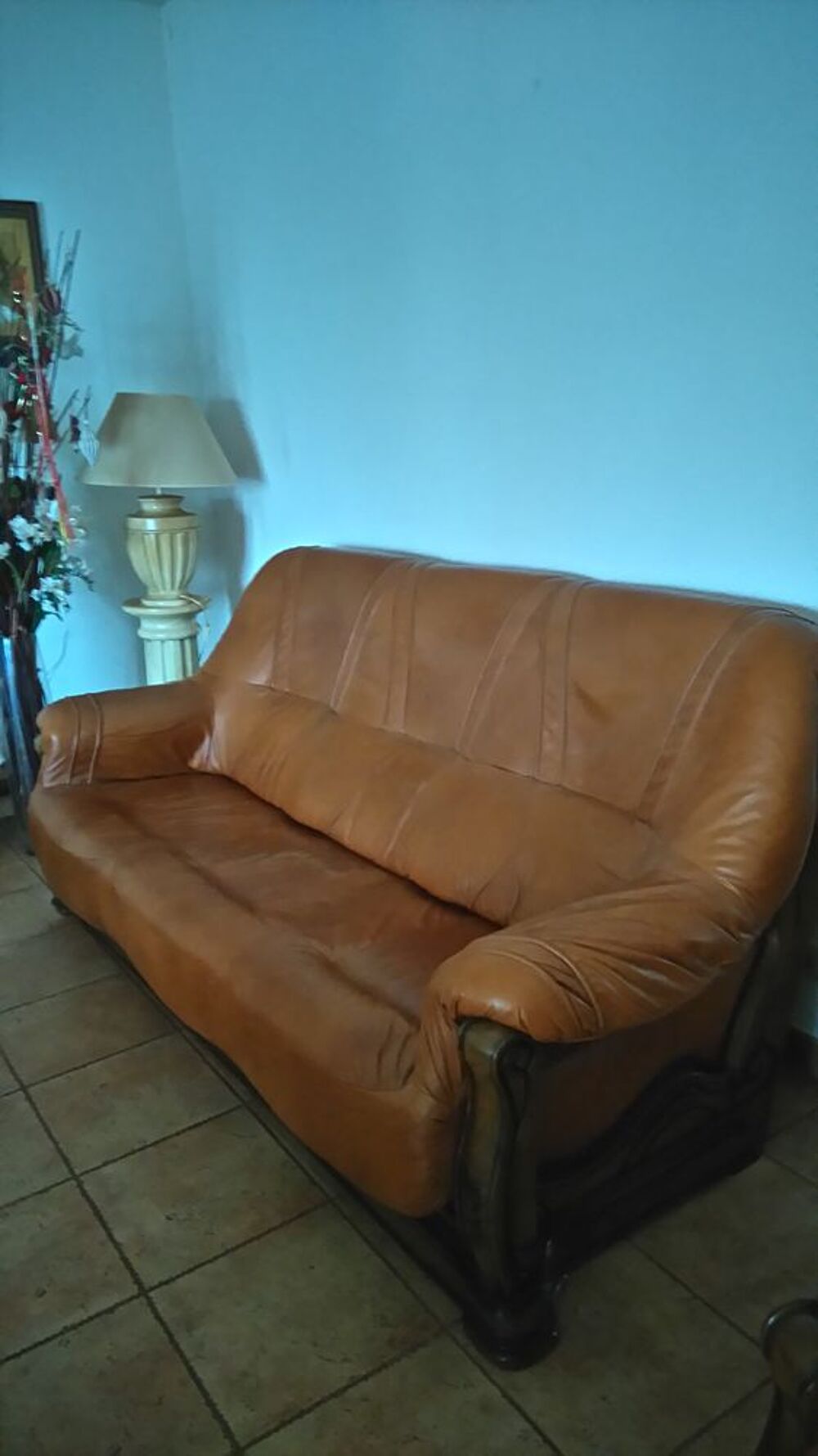 CANAPE EN CUIR 3 PLACES + 2 FAUTEUILS , MARRON CLAIR Meubles