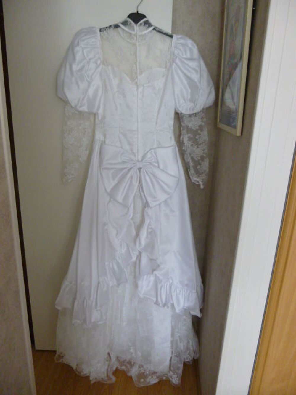 Robe de mari&eacute;e Vtements