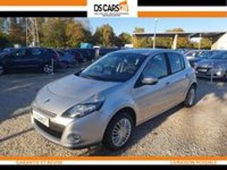 Clio III dCi 90 eco2 Dynamique TomTom 2011 occasion 28000 Chartres